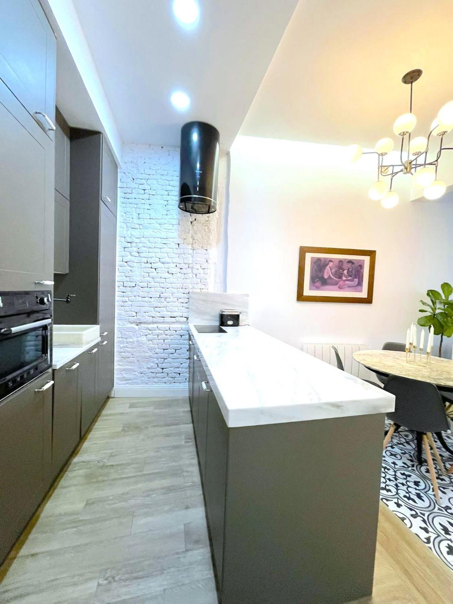 New Apartment In City-Center, Gran Via Madrid Eksteriør bilde